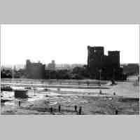 90-38-0099 Die Ruine des Koenigsberger Schlosses kurz vor der Sprengung durch die Sowjets..jpg